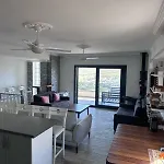 Seaside Sunrise Sea View, Fully Private Pool ヴィラ アキアーラ