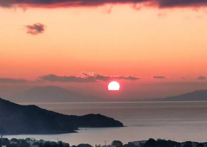 Seaside Sunrise Sea View, Fully Private Pool