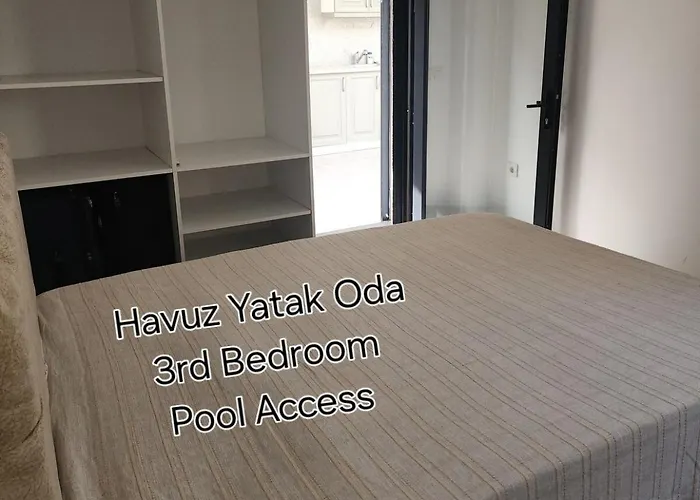 Seaside Sunrise Sea View, Fully Private Pool Willa